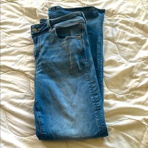 American Eagle kick boot light was jeans